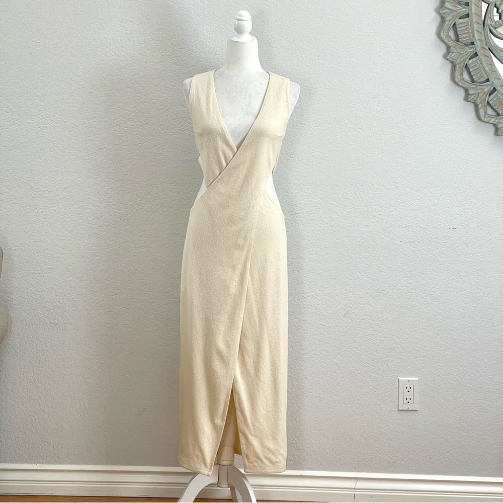 NWT Hansen & Gretel Zenith Cut Out Crisscross Maxi Dress Size Small